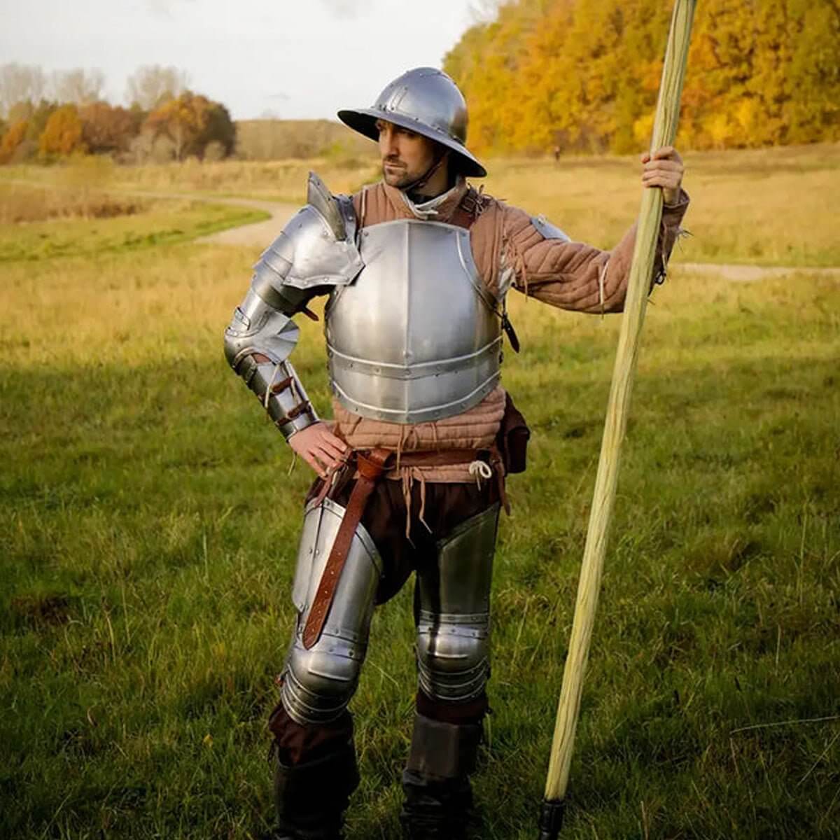 Padded Protectors - Epic Armoury Denmark