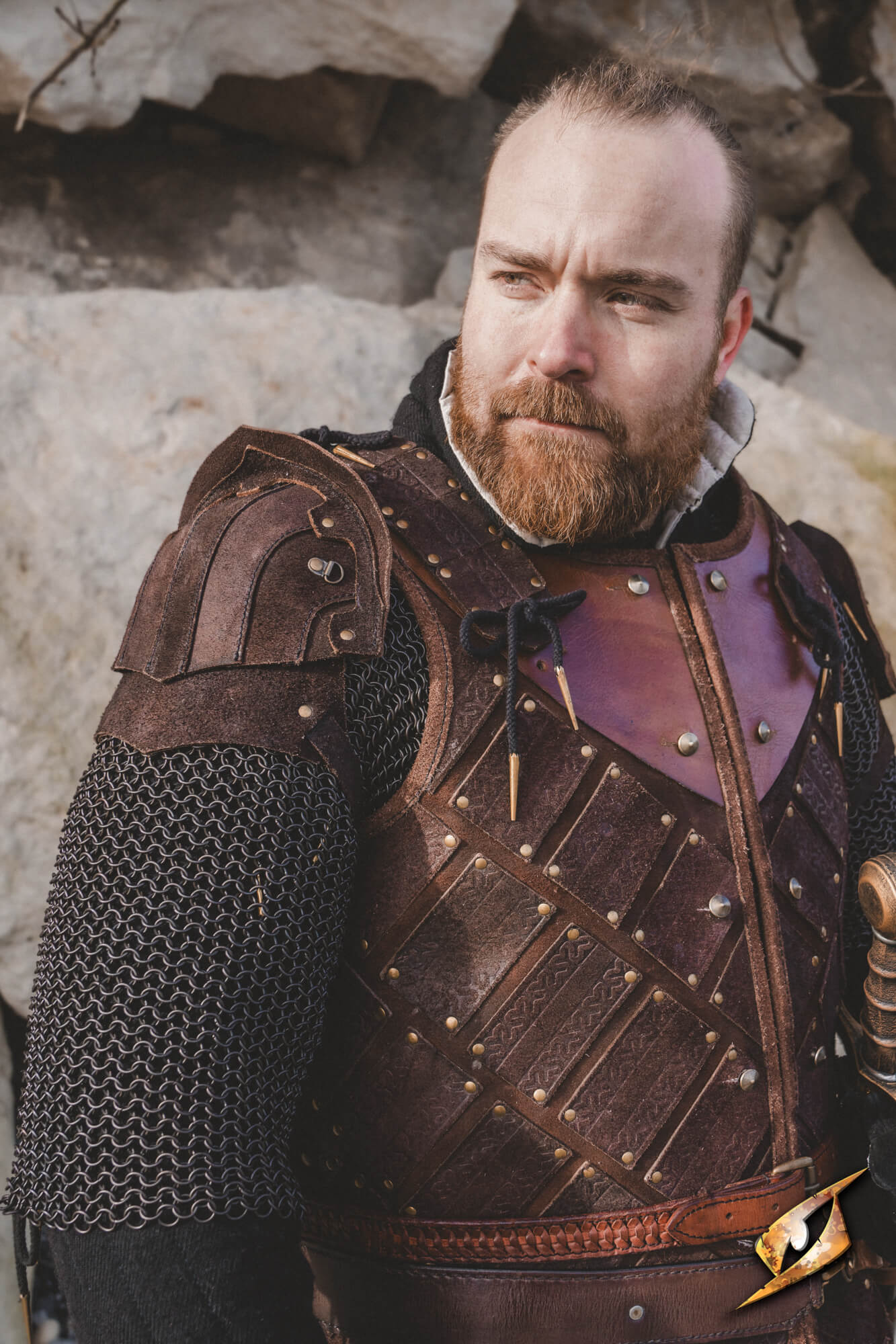 Woodsman Suede Shoulder Armour
