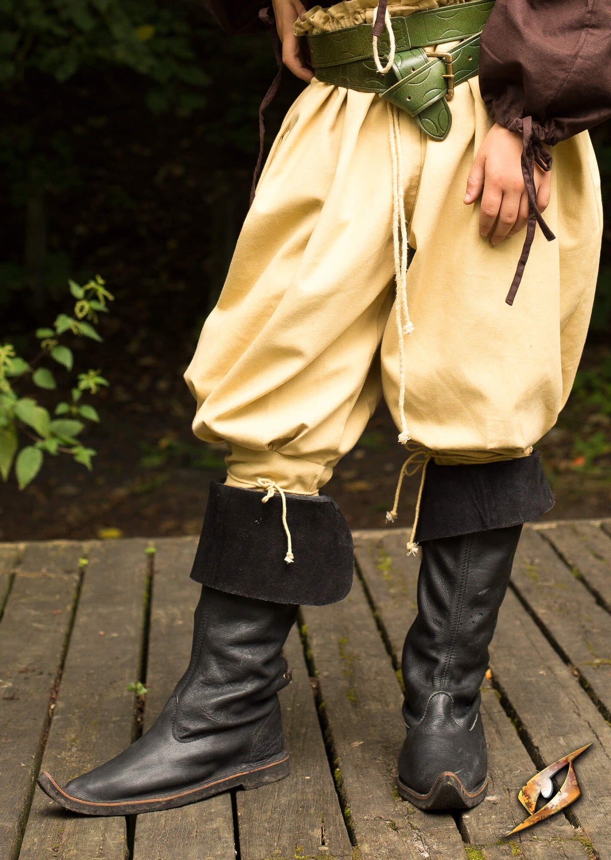 Boots, Traveler