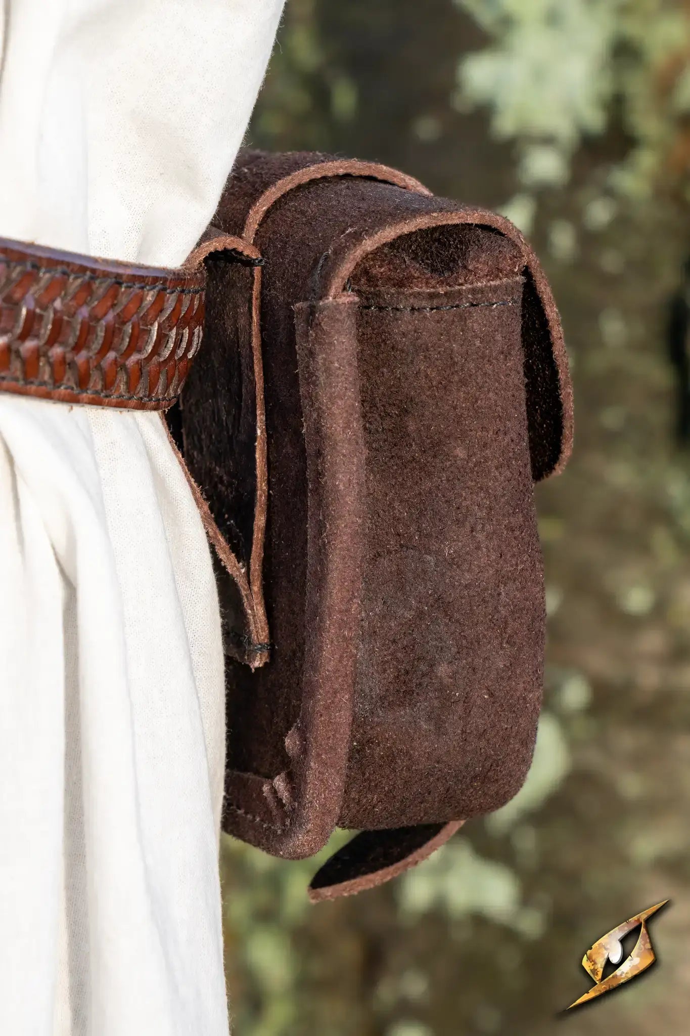 Warrior bag - Suede - Large attached to a belt, perfect for storing coins and small items.