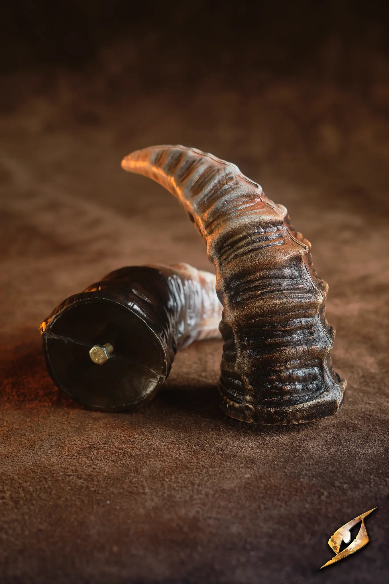Mountable Demon Horns for adding a monstrous touch to your armour, made of durable polyurethane with mounting screws.