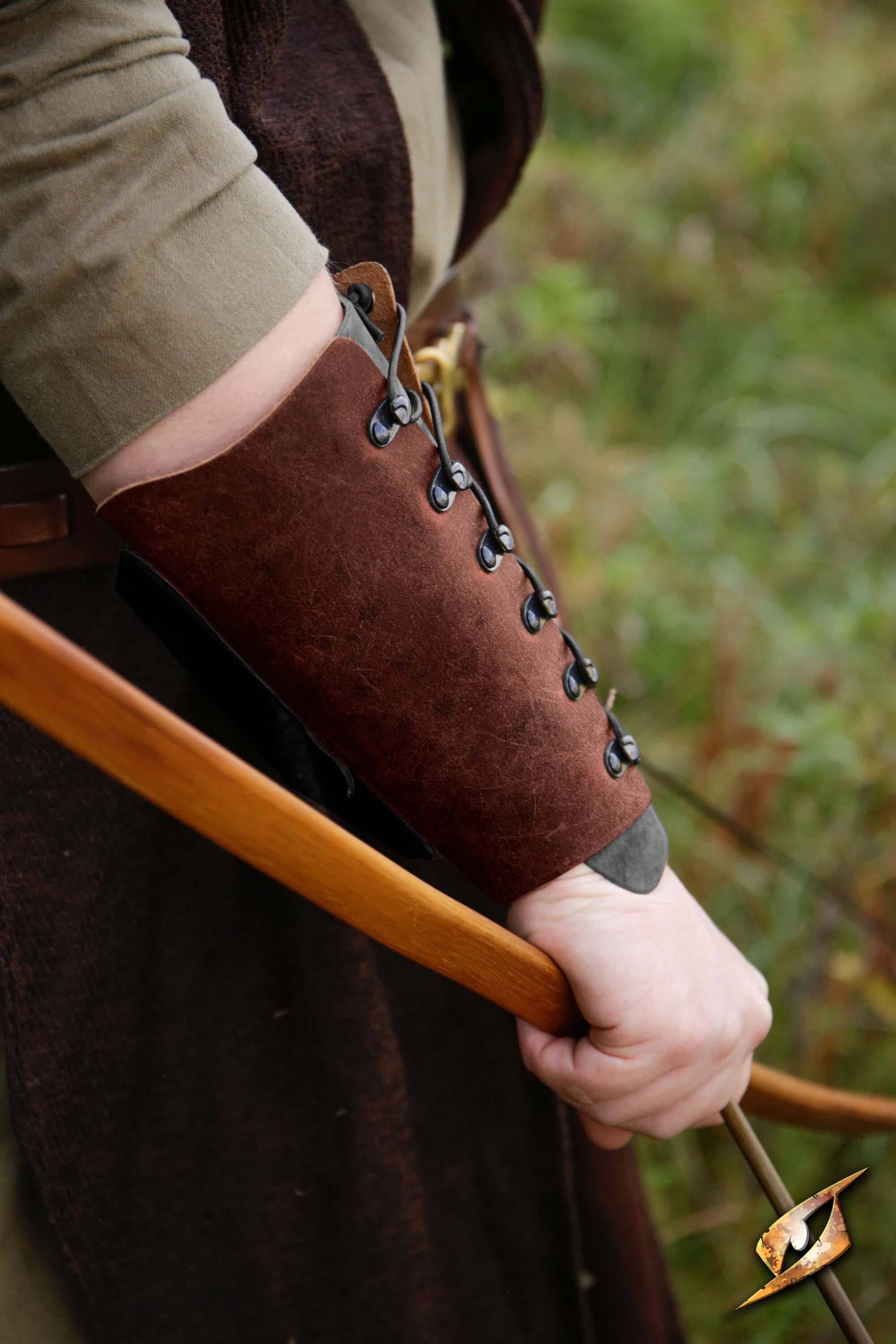 Glade Warden Bracer worn by an archer holding a bow, showcasing its stylish design and protective features.