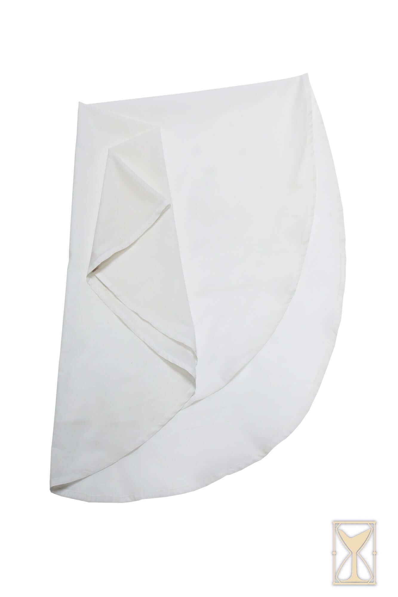 Oval veil - Natural, elegant oval cut fabric draping gracefully, perfect for historical feminine fashion.