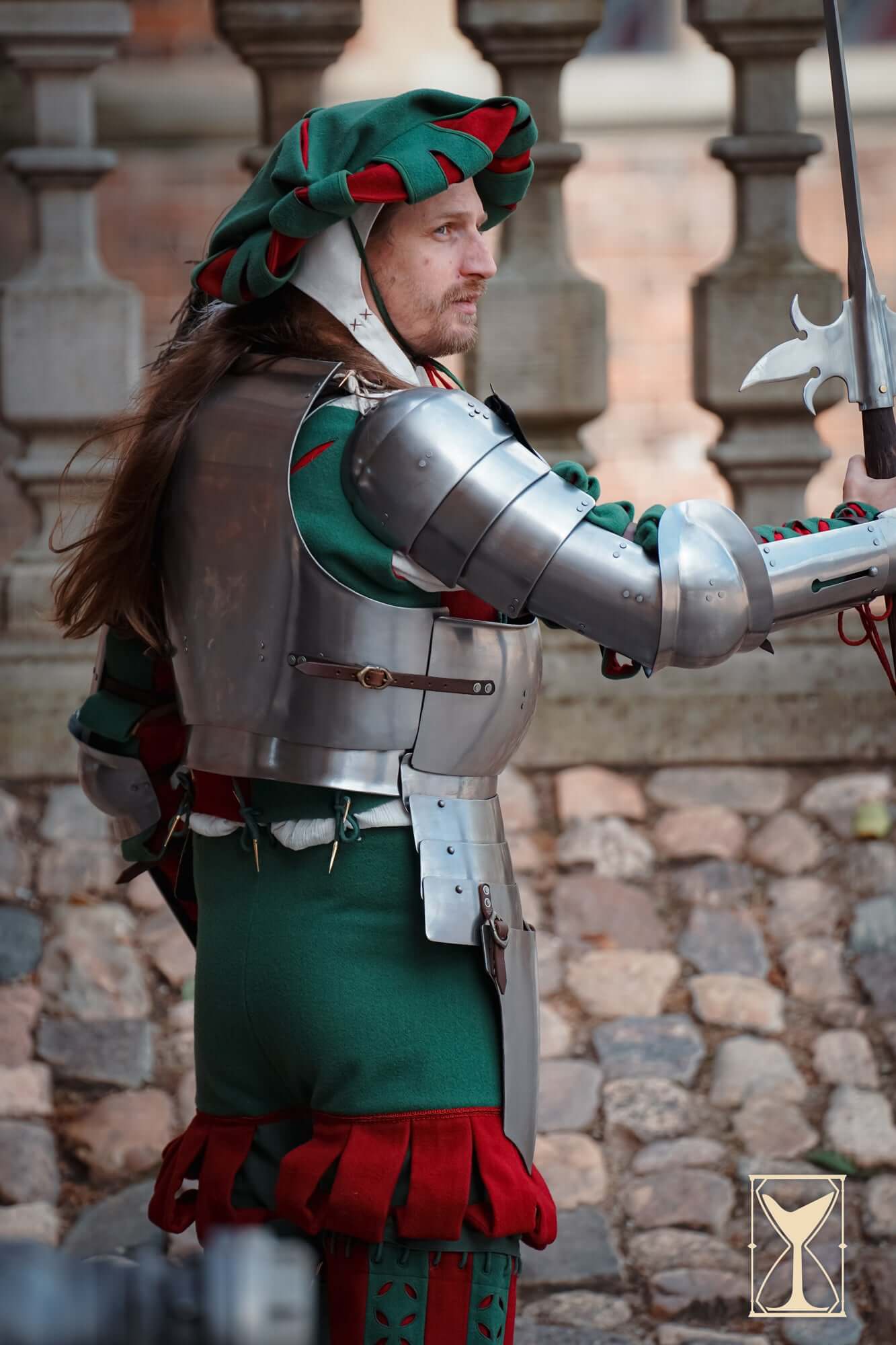Landsknecht Cuirass - 1.6mm - Yoremade worn by a soldier in historical armor during a reenactment.