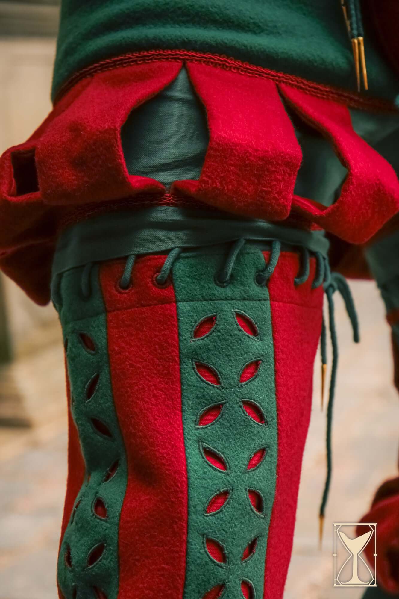 Landsknecht Breeches featuring vibrant two-tone hues and intricate slashes, embodying 16th-century mercenary style.