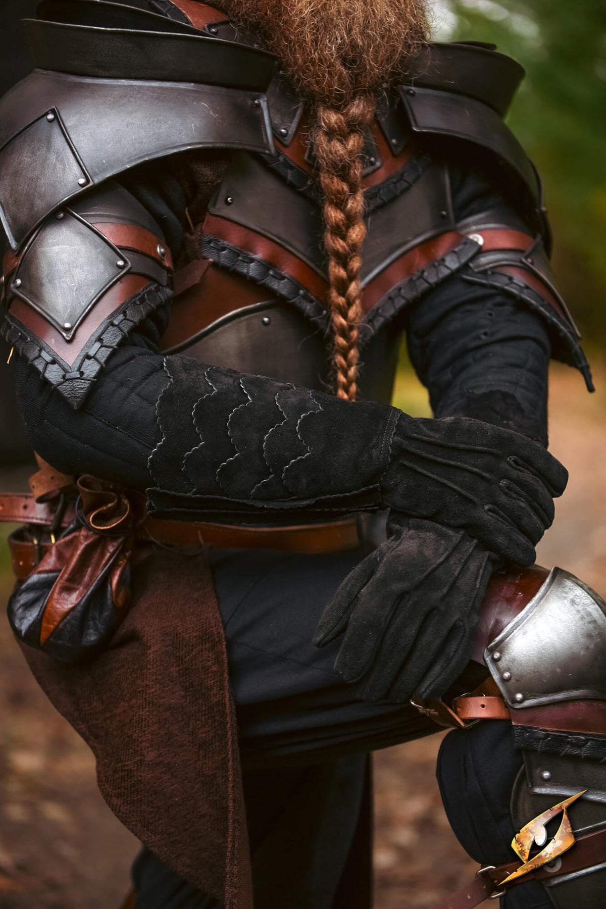 Scales Gloves - Suede
