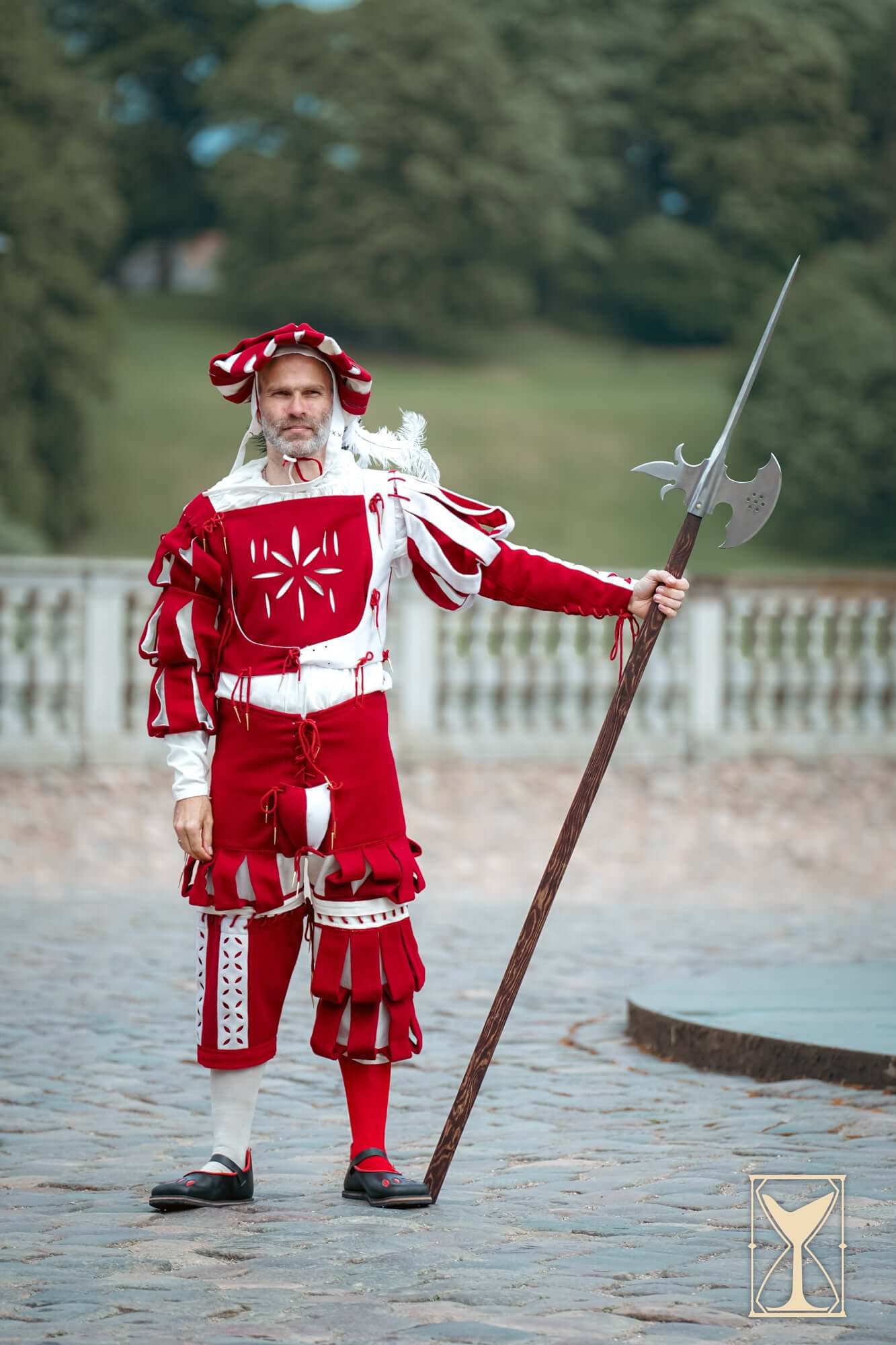 Landsknecht Doublet worn by a man holding a spear, showcasing 16th-century historical fashion.