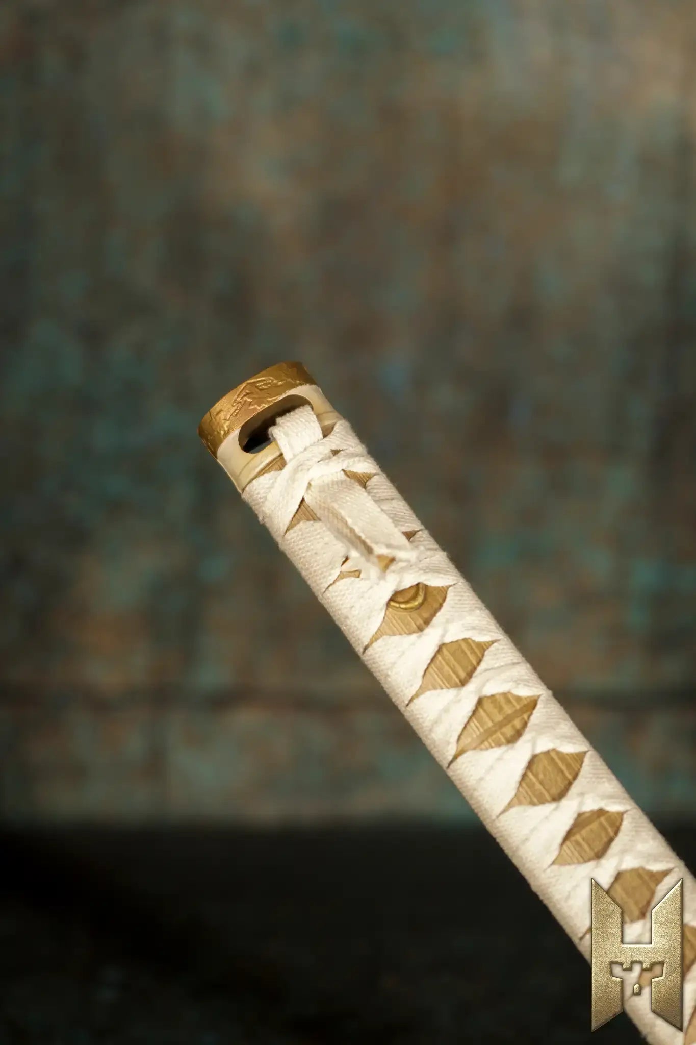 Beautiful close-up of the grip of Ryūgan the Katana from the Stronghold Masters Collection.