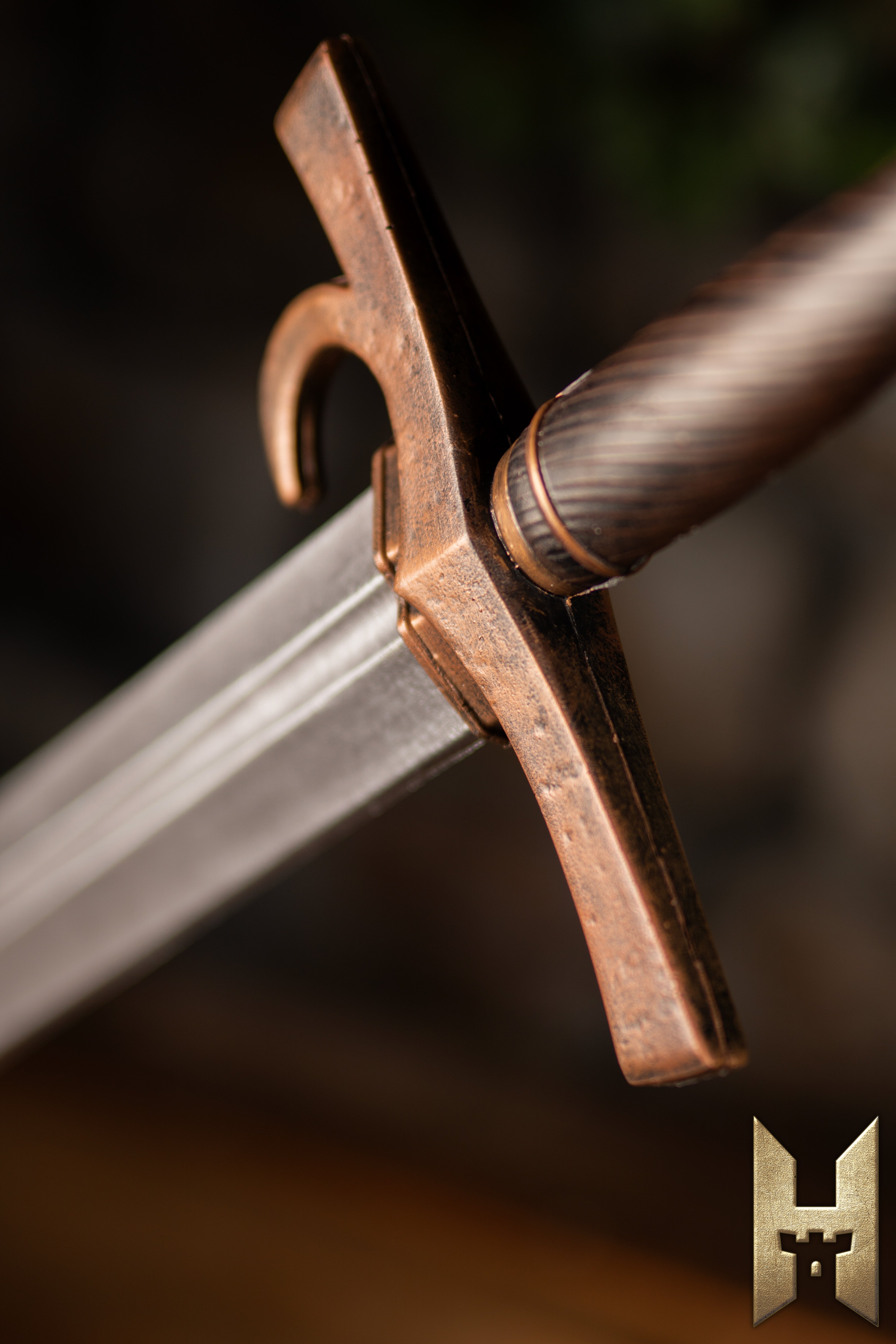 32770150 03 Milanese Sword   Bronze Steel   91Cm