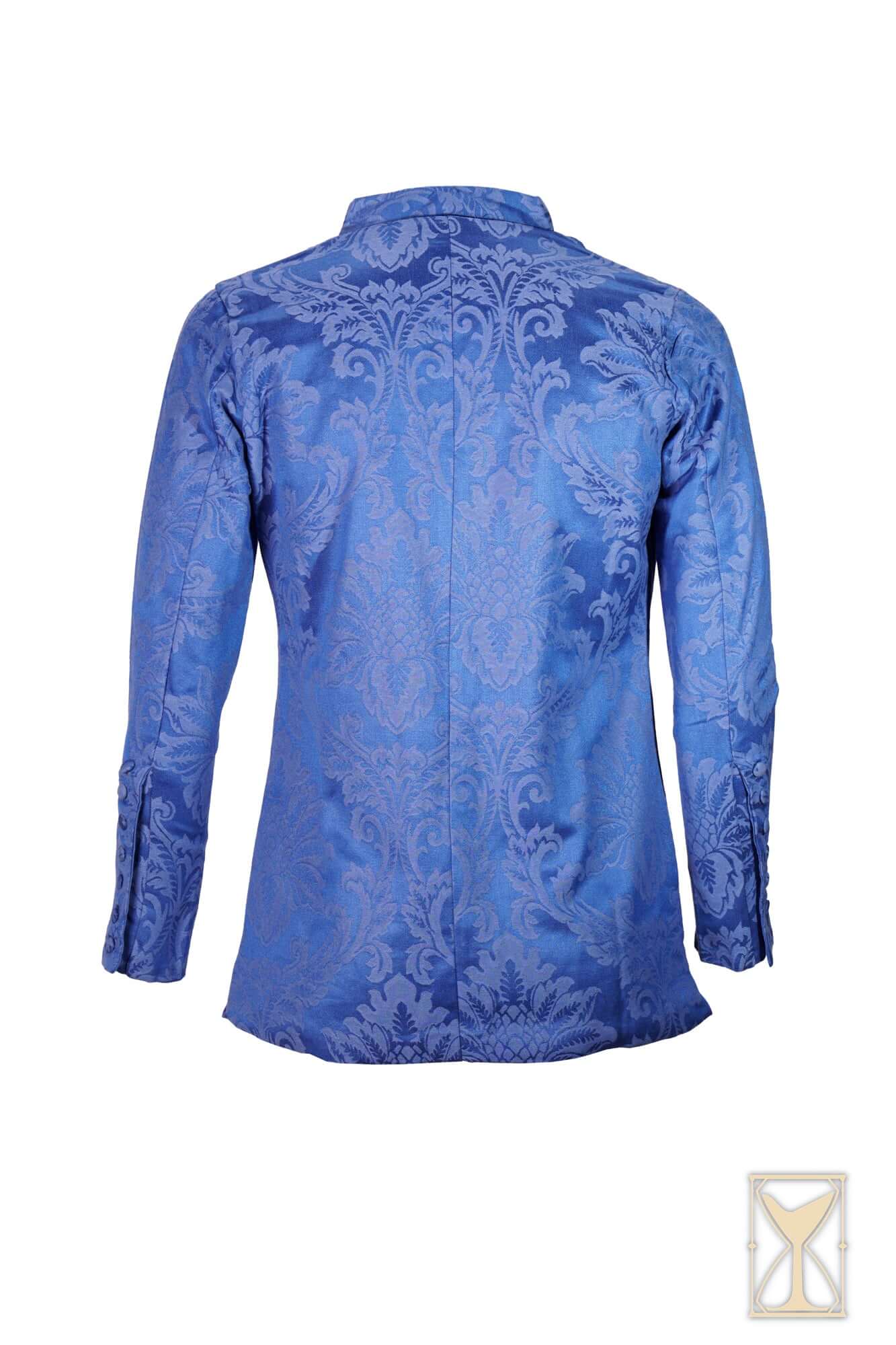 Cotehardie Rodrigo back view showcasing the rich blue brocade with jacquard pattern from the Yoremade collection.