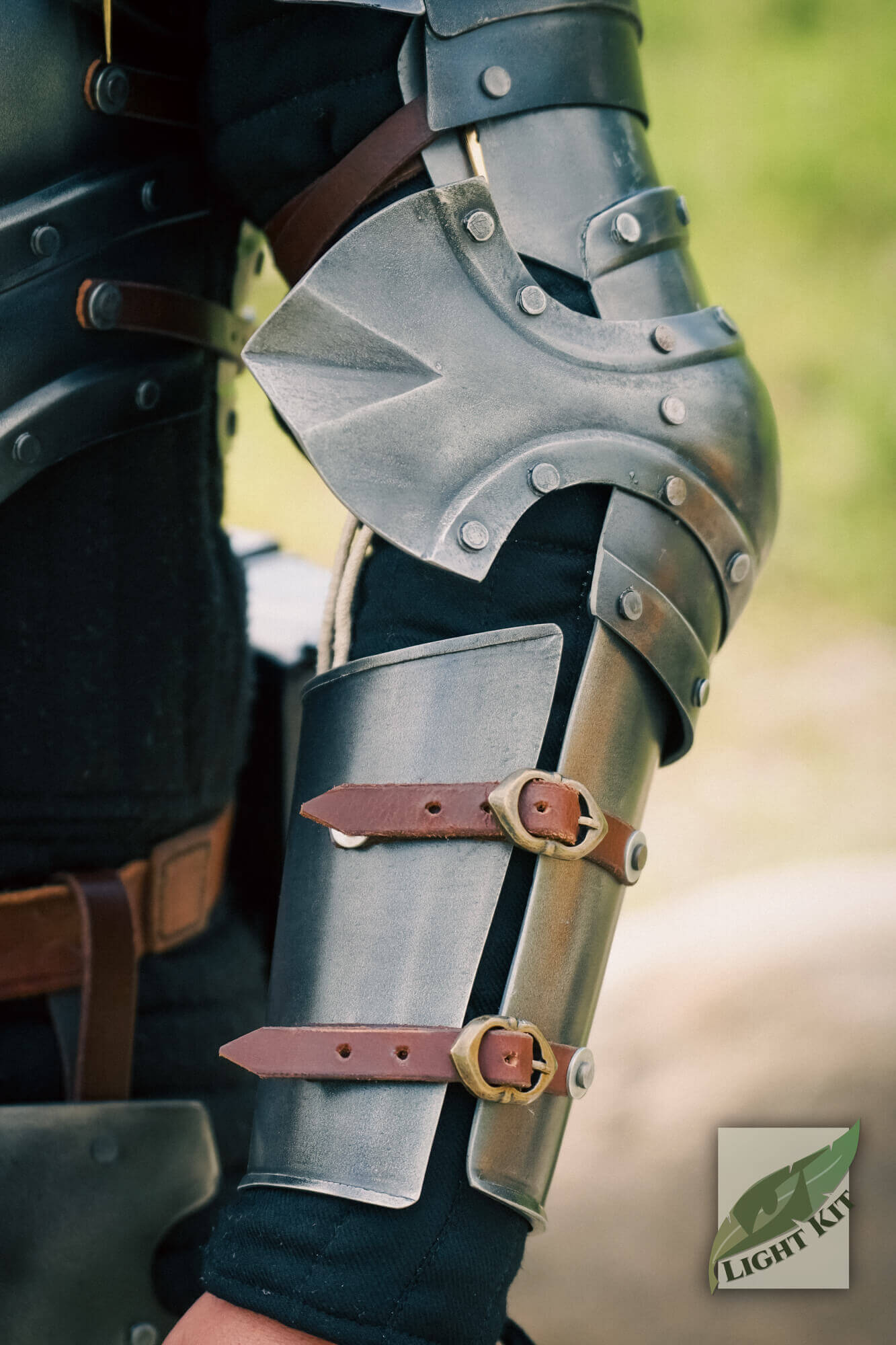 Captain Arm Protection - Light Kit with riveted bands and pointed elbow fan for enhanced arm guard.