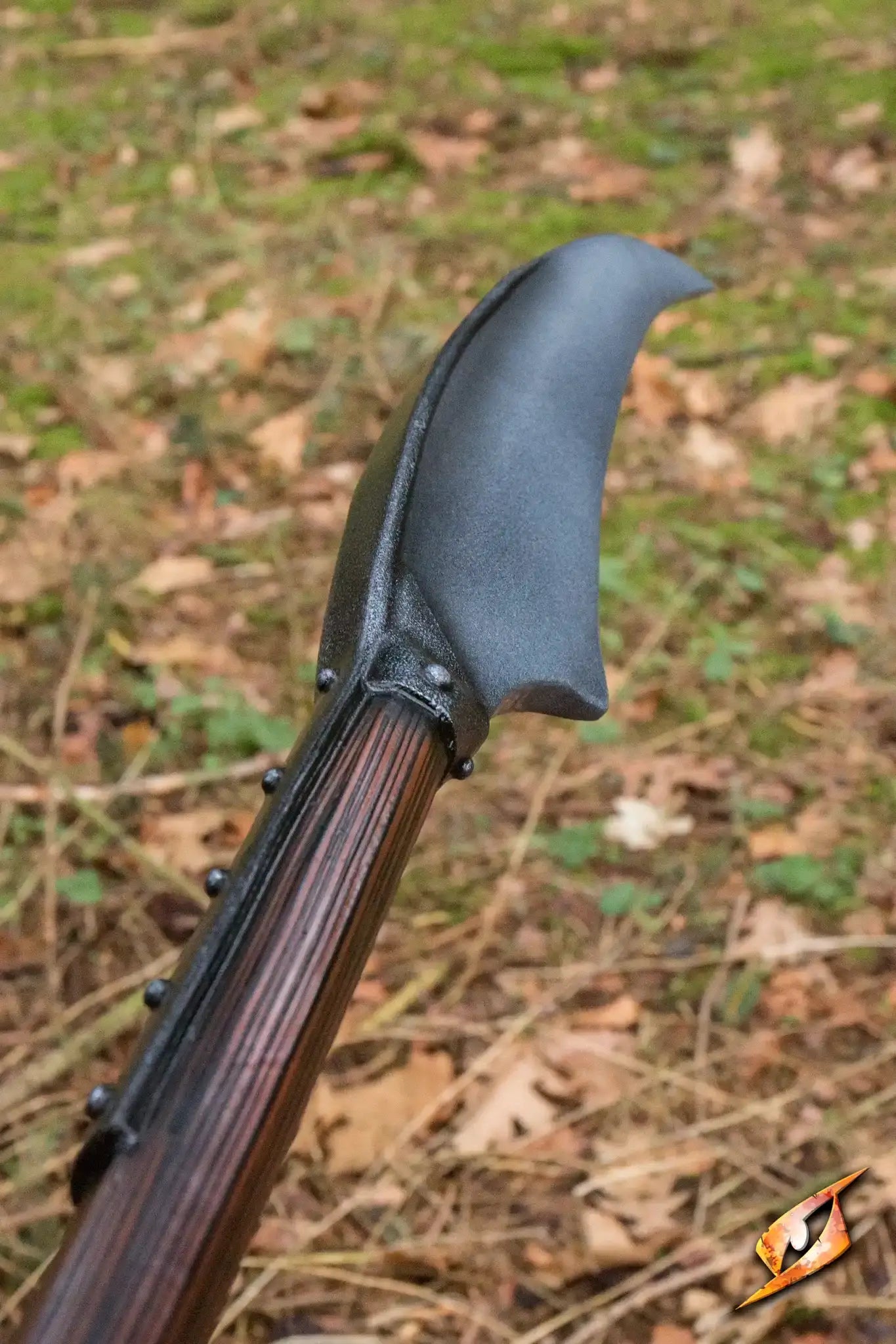 Battle Scythe - 190 cm close-up of the blade and staff detail in natural setting.