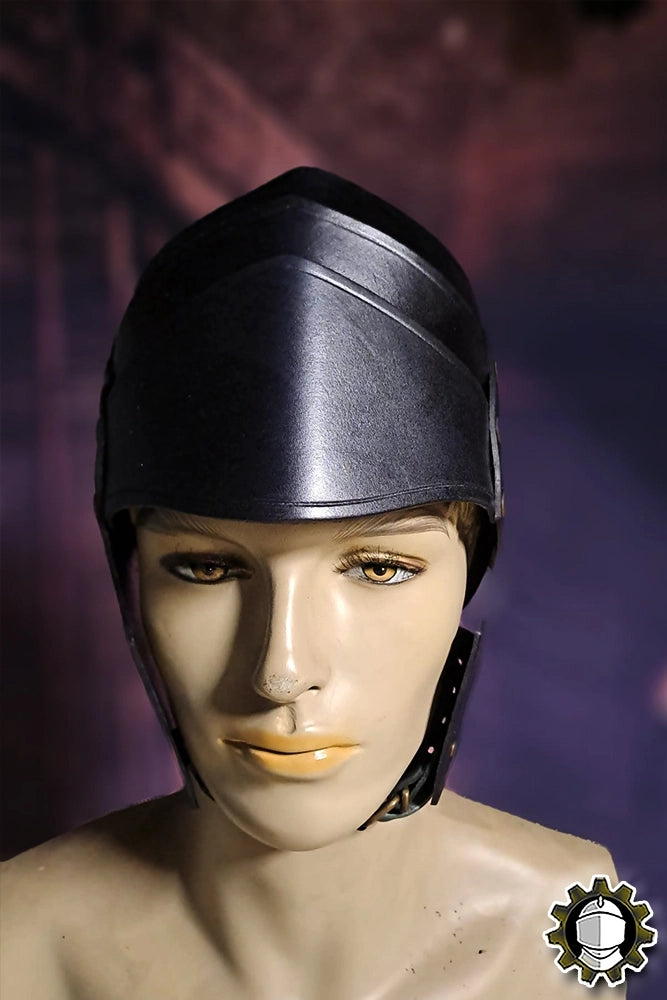 Helmet Mercurio (Fighter) displayed on a mannequin, showcasing its sleek design and protective features.