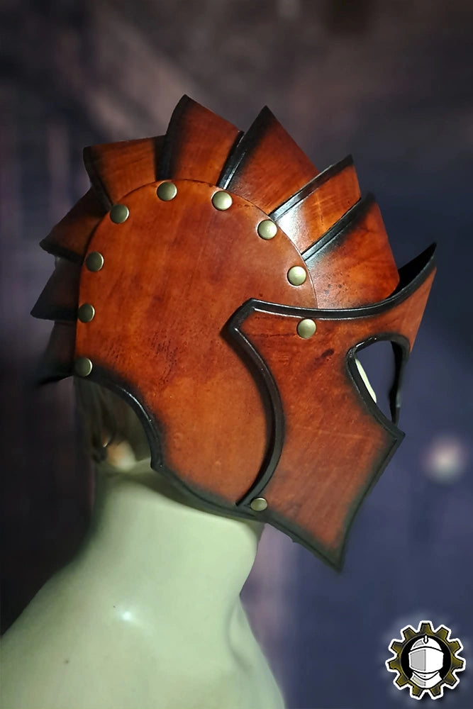 Helmet Lacedemon (Fighter) showcased from the side, featuring intricate leather design and protective elements.