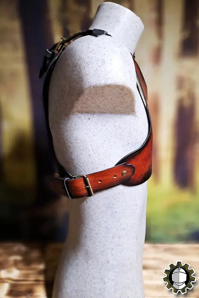 Harness Decimus (Fighter) showcased on a mannequin, highlighting its asymmetric design and adjustable straps.