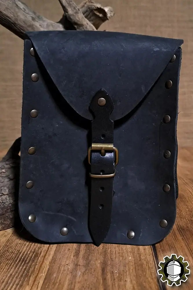 Beltbag Jerome (New Blood) - rugged leather bag with buckle closure and decorative studs, perfect for adventurers.