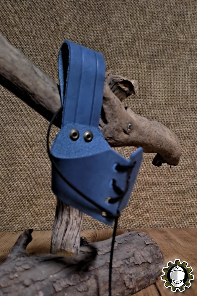 Horn Holder (New Blood) in blue leather, designed for secure holding of drinking horns or weapons.
