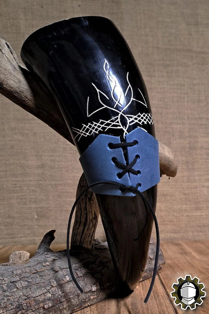 Horn Holder (New Blood) drinking horn accessory showcasing rugged leather and intricate design.
