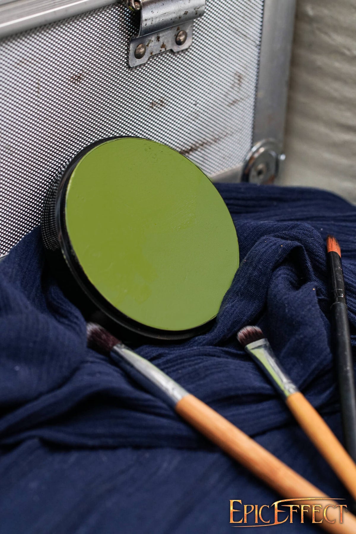 Water Based Make Up - Green