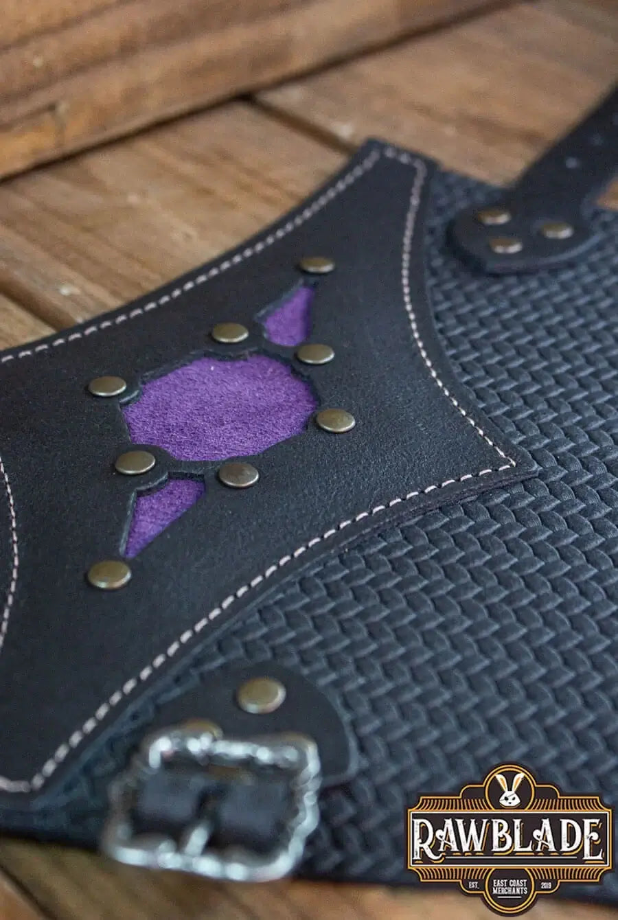Beljant Bracer with ultra-resistant seam and colorful diamond detail for style and durability.