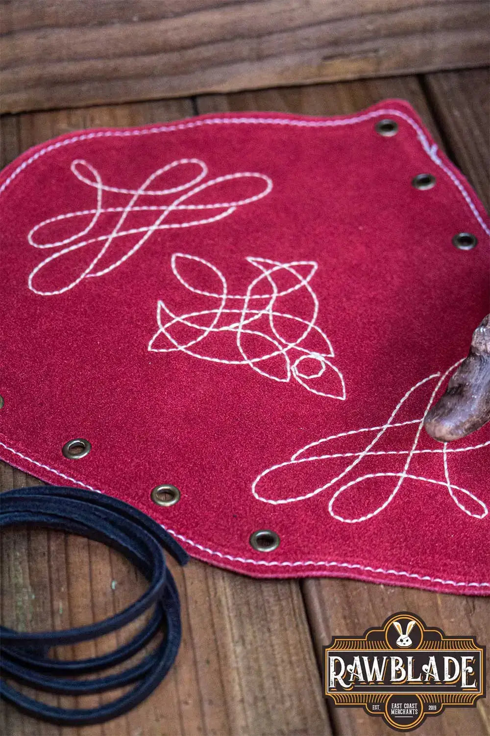 Vryla Premium Bracers made of high-quality leather with decorative stitching and eyelets.