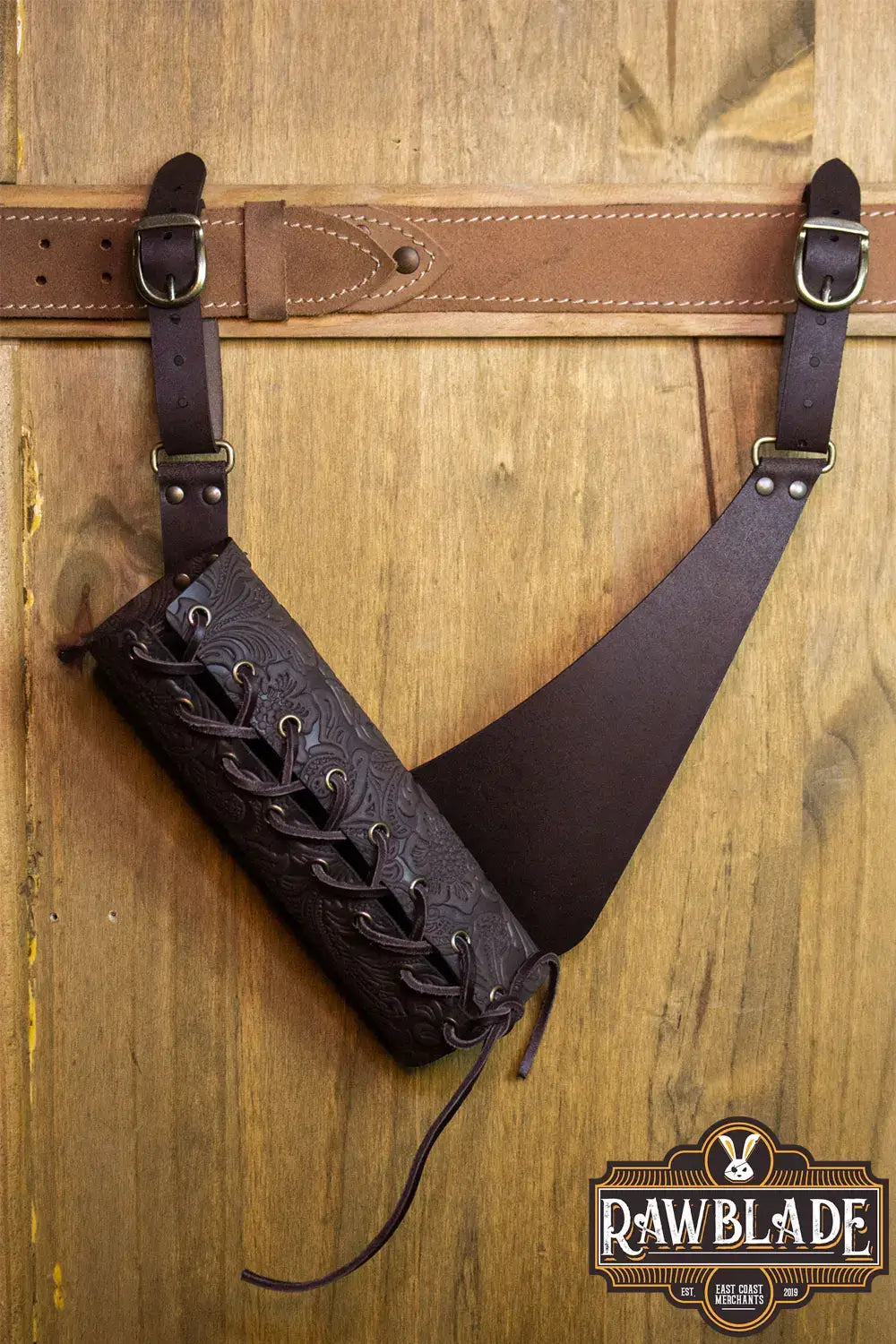 Breda Holder Deluxe made from high quality cow leather, featuring adjustable buckles and cords for any sword.