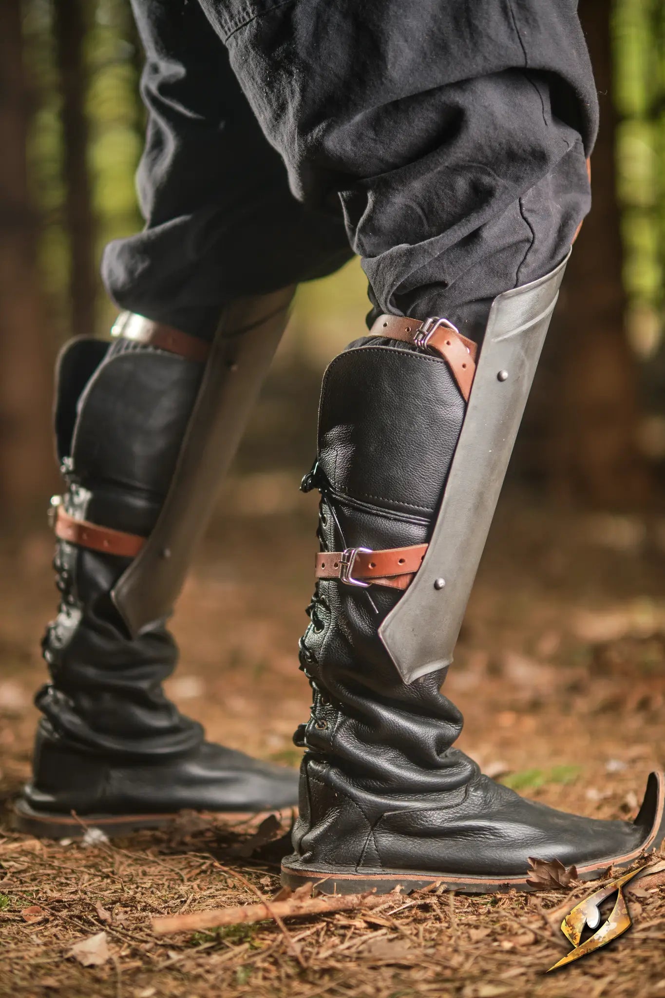 leg gear Scout Leg Guard - Durable LARP Armor