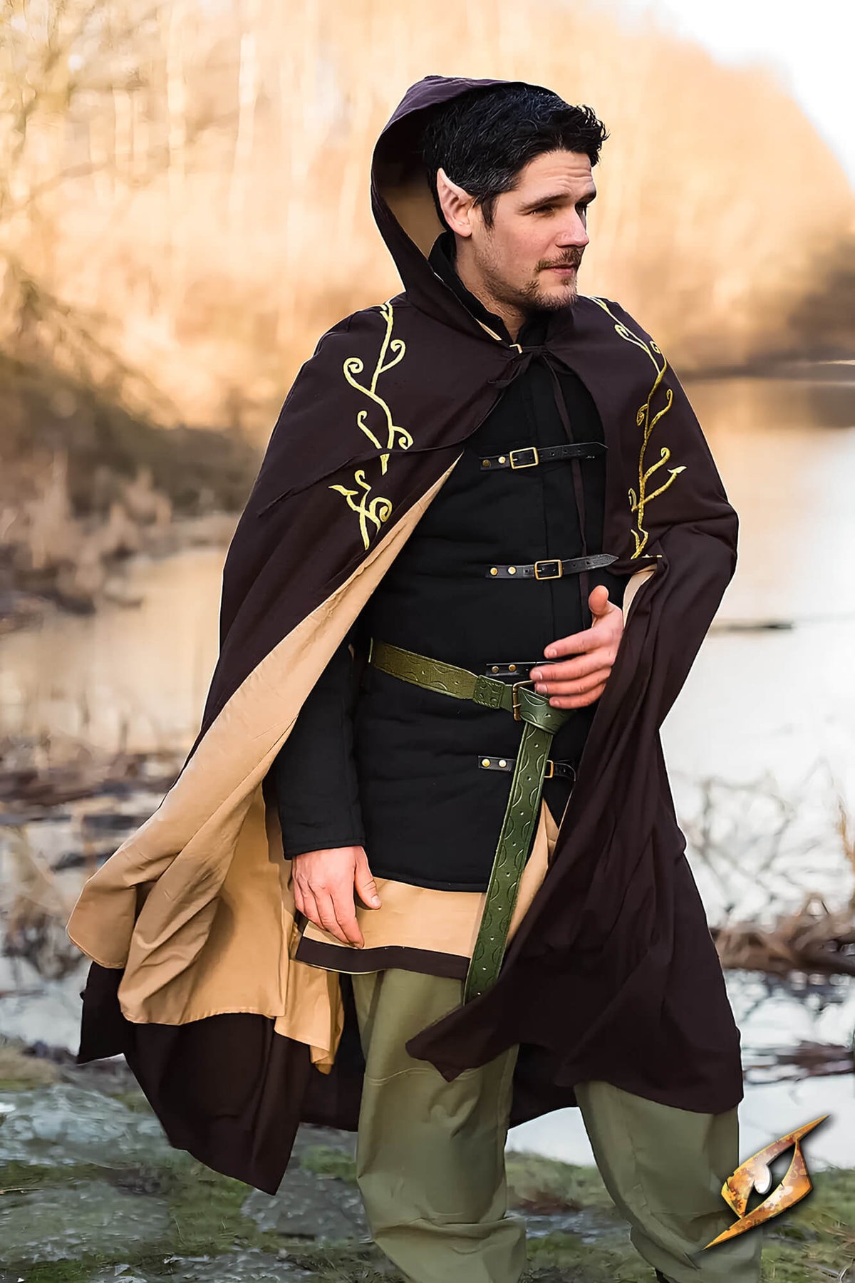 Capes & Cloaks for LARP, Cosplay & Fairs | Epic Armoury