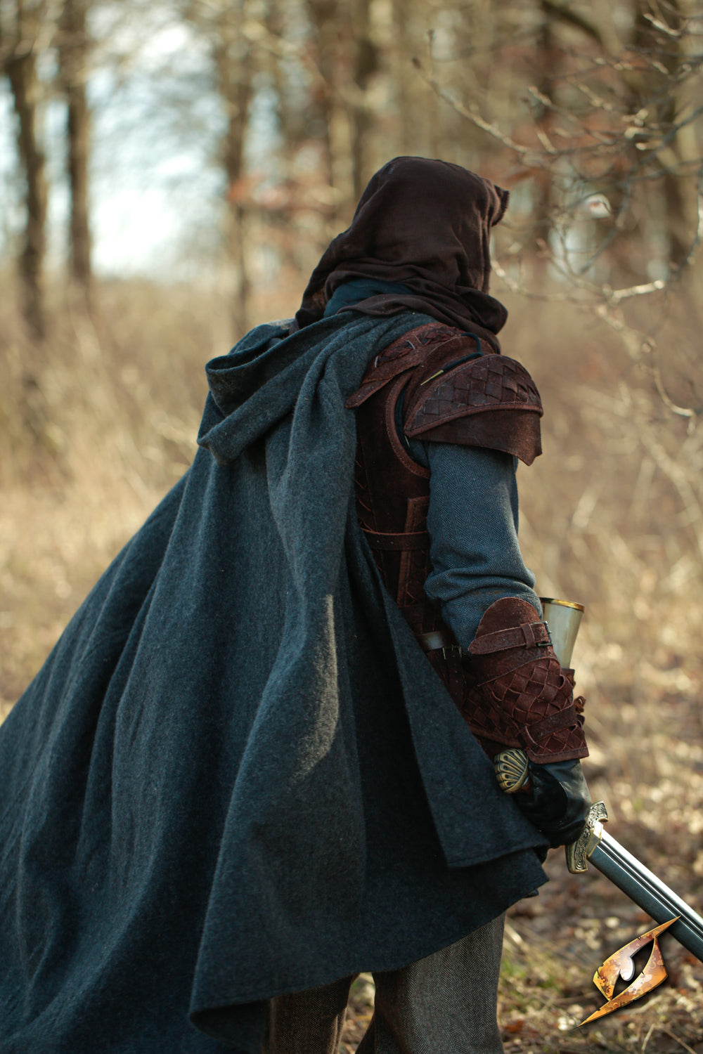 Cape Wool - Heavy, Water-Tight Larp Cape | Epic Armoury