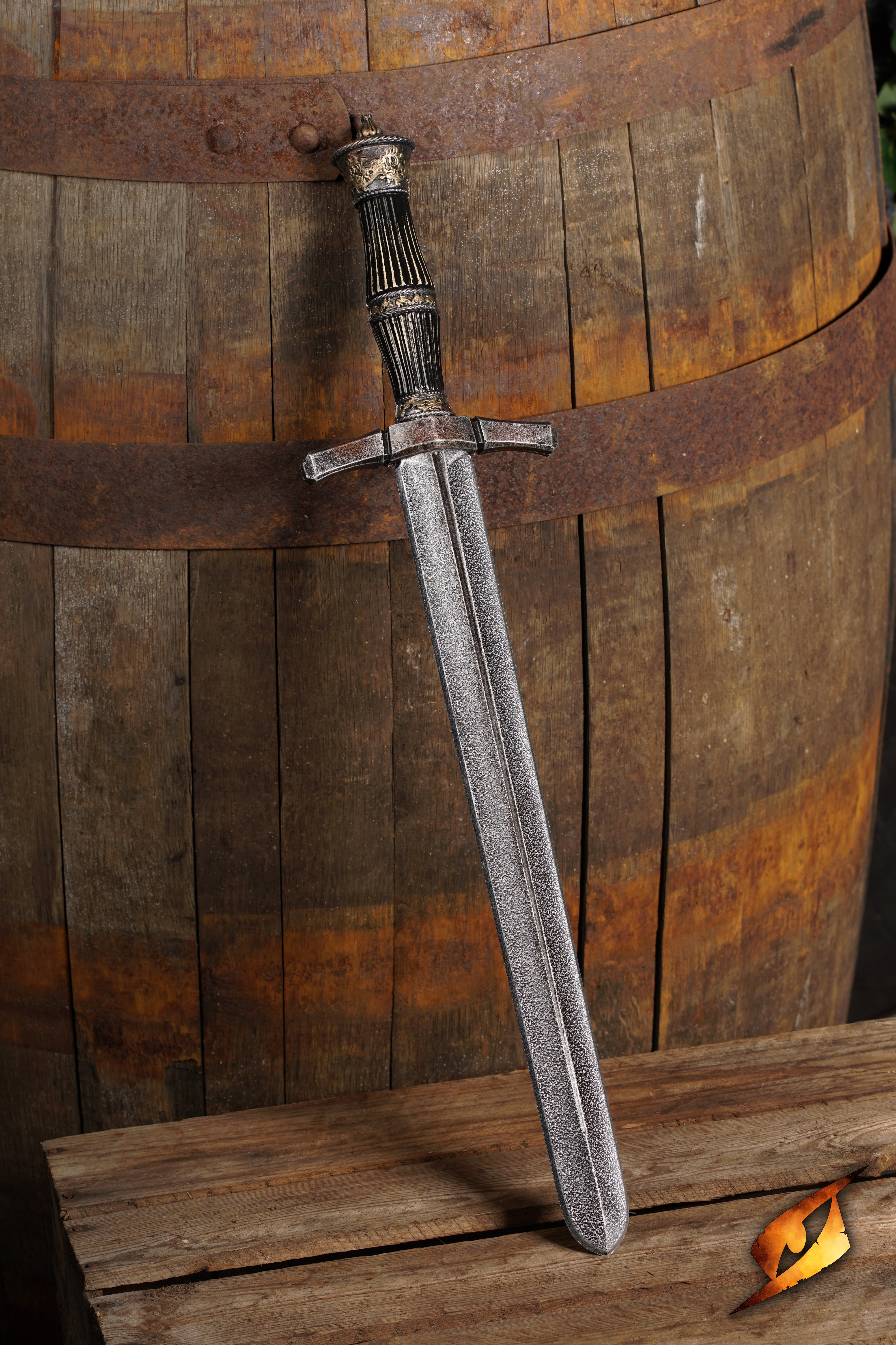 25830140 03 Blocking%20Dagger%20Black Steel