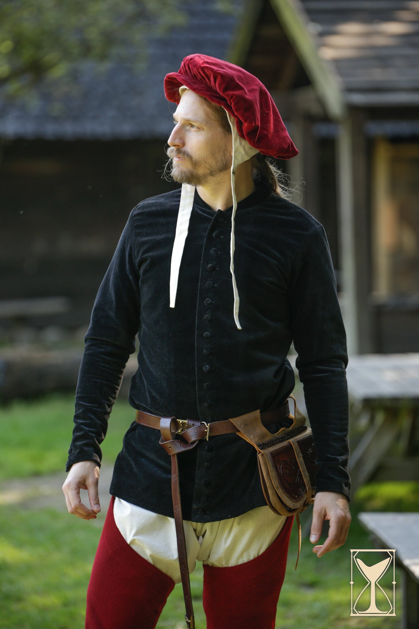 Cotehardie Bonifacio