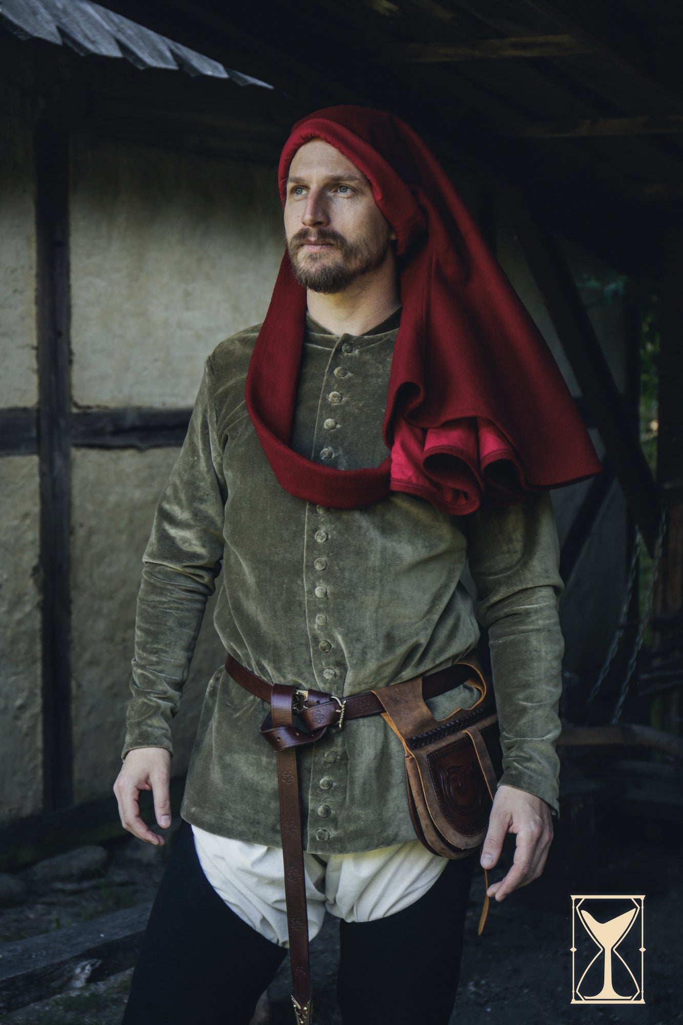 Cotehardie Bonifacio