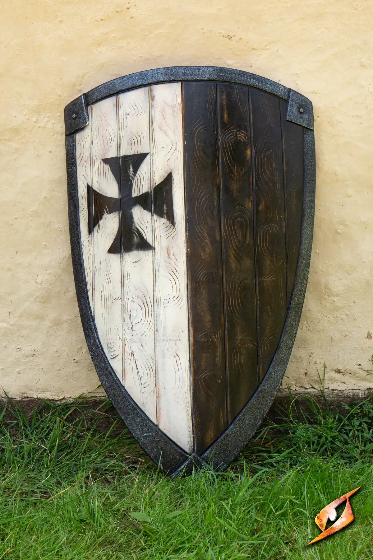 Templar Shield - 90x60 cm | Epic Armoury