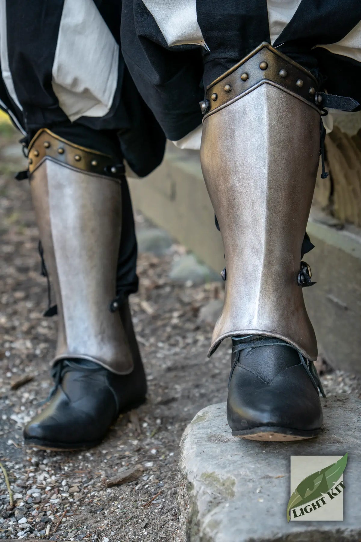 Knightly Greaves - LARP & Cosplay Armor | Epic Armoury