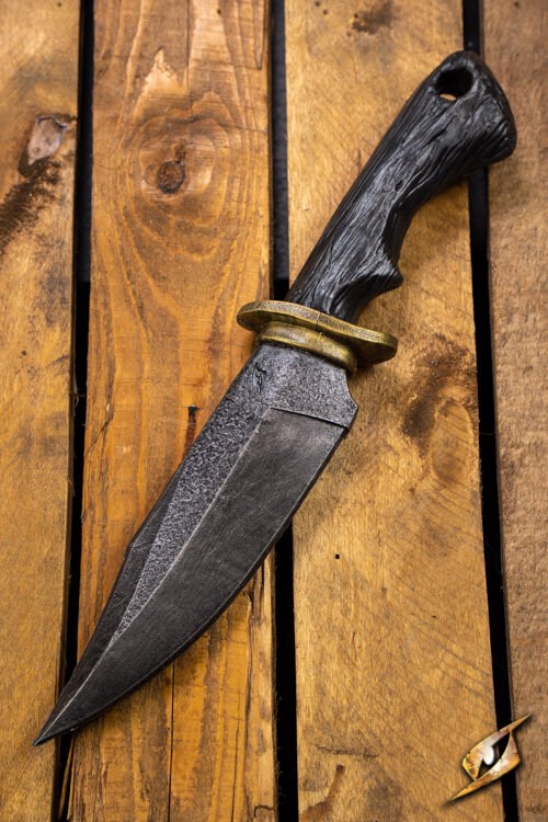 Rogue Knife Set & Holder - Epic Armoury